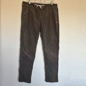 Vuori Optimist Pant Men’s XL Gray Corduroy Relaxed Fit Travel Casual Performance